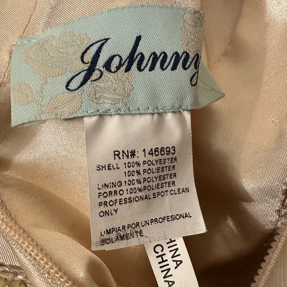 Johnny RN# 146693 Special Occasion Midi A-Line dress. Size Small. - Picture 5 of 10